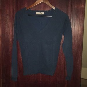 Zara v-neck light sweater